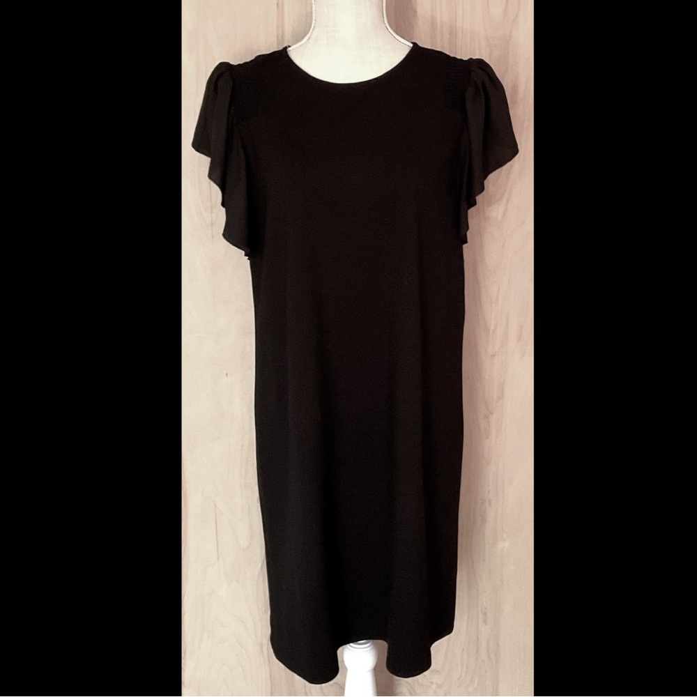 Ann Taylor Petite Tiered Flutter Sleeve Dress - EUC